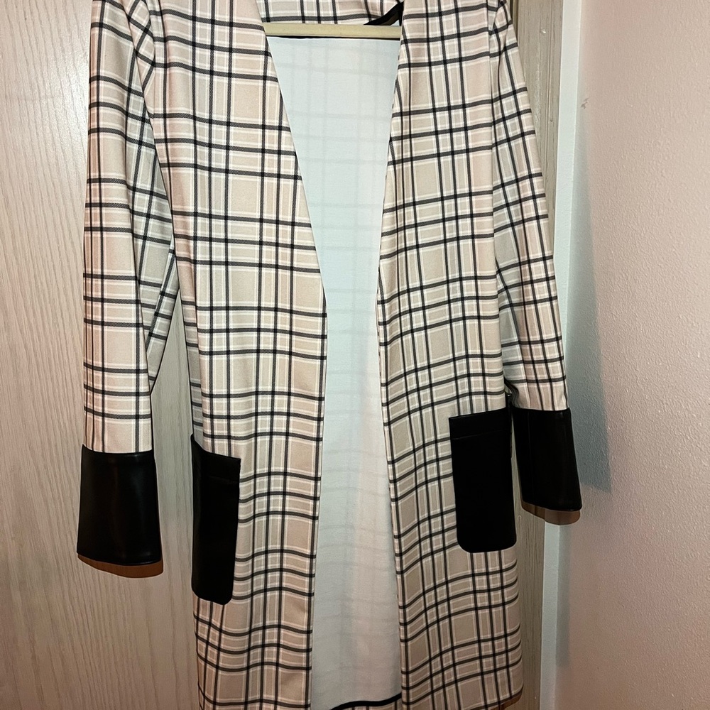 Calvin Klein Beige Plaid Open-Front Blazer with Black Trim